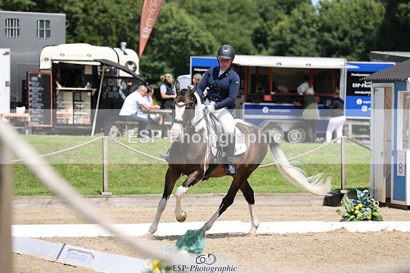 240721-131317-08734 - 228-Dominique_Kinnaird-Perry-Pallas_Vanquish