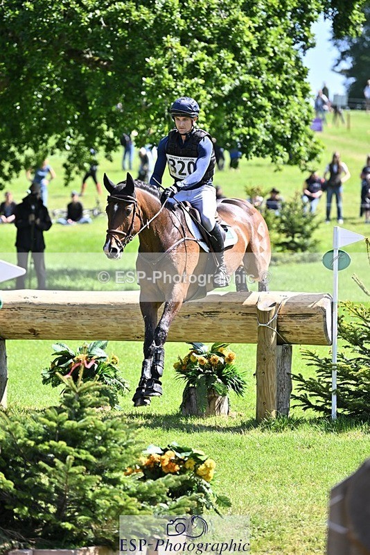 240525-105119-12082 - 320-CARPO_VIVENDI-Jack_Pinkney