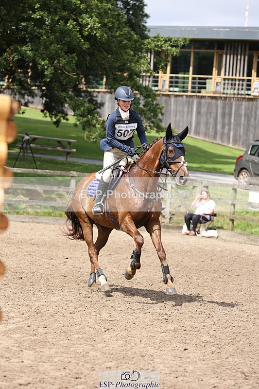 240804-121200-13046 - 507-Darci_Barron-BERNARD_BLACK