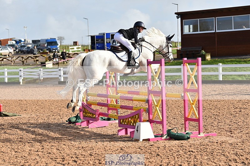 240210A-104952-00739 - Cls 5 Pony Discovery & 90cm Open
