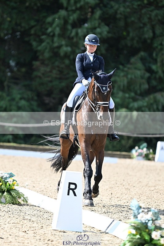 250810A-101801-05081 - 161-Elizabeth.AllenFreestyle.R