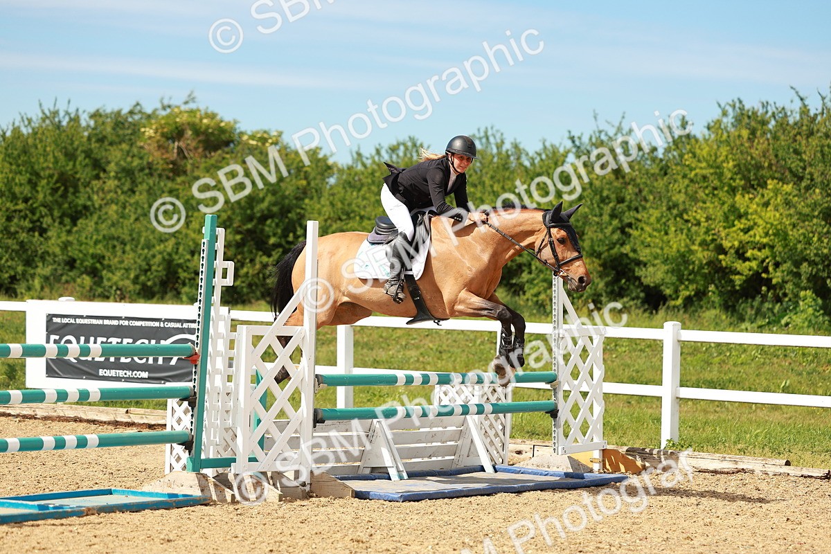 SBM_002461 - Class 4 - Senior Newcomers - 1.10m