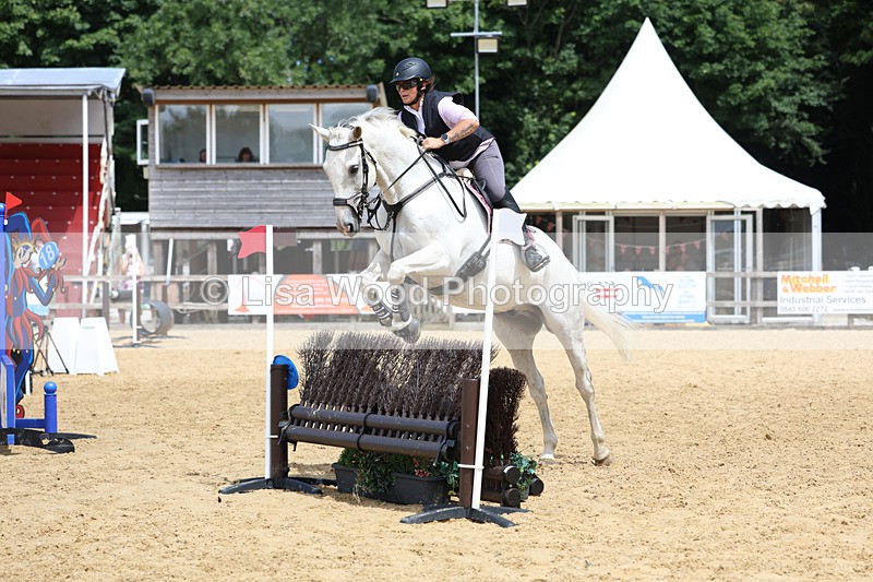 3E7A7550 - Class 4: 90cm