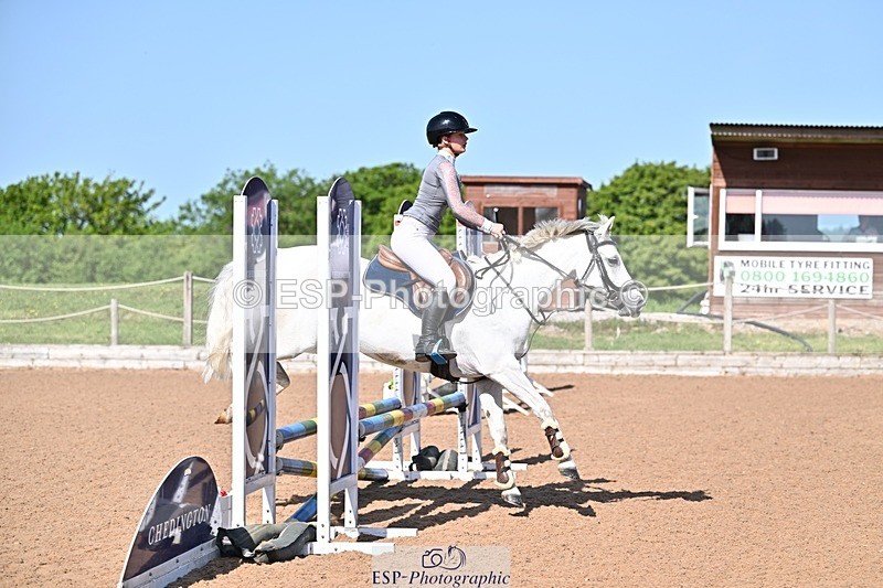260524-100041-01608 - Cls 49 Pony Intro 70cm