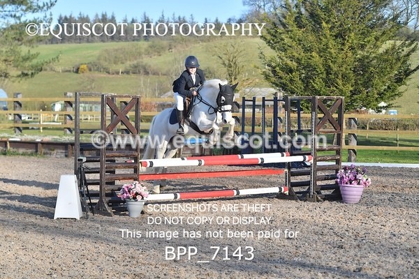 BPP_7143 - CLASS 18 SUN Pony British Novice / 0.80m Open