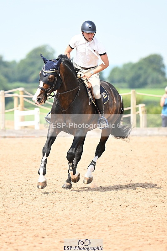 240801A-120910-01504 - Cls 3 Snr 1.20m Open