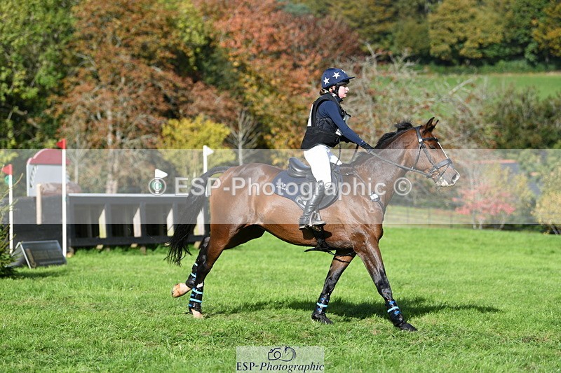 251024A-131427-11962 - B-160-Phoebe.Woods