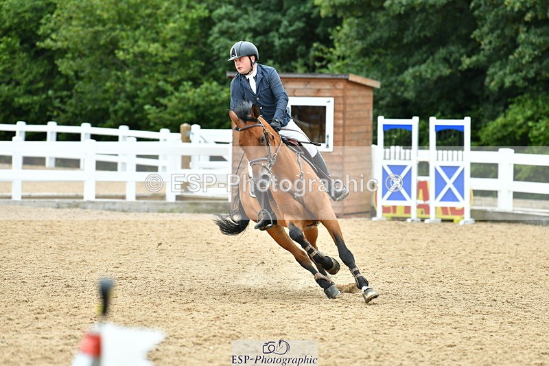 230721A-141409-06804 - Cls 22, 1 Star Gold 1.30m