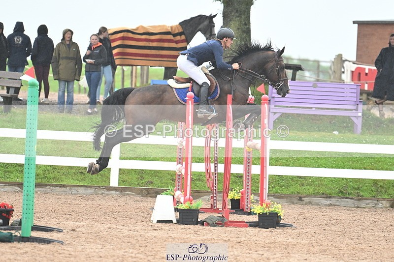 240720A-122734-14745 - Cls 11, 1 Star Bronze Tour Jump Off and Presentations