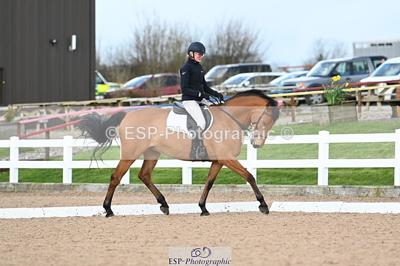 240323A-152108-02455 - UnA Novice 28