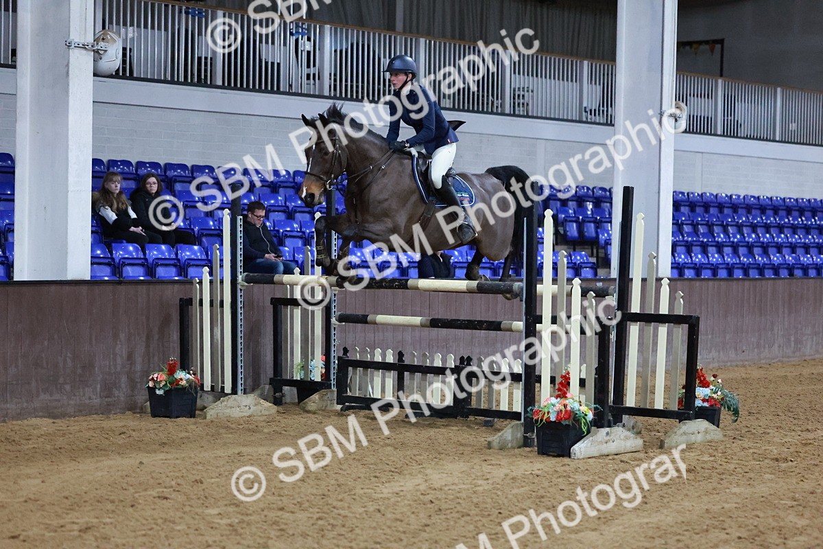 SBM_008510 - Class 27 - Redpost Equestrian Senior Foxhunter/ 1.20m Open