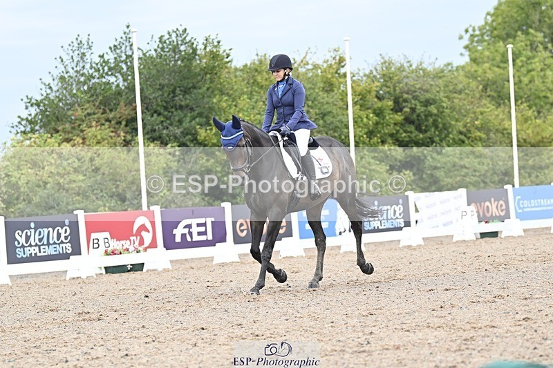 250907-110135-06448 - 033-Caroline.HeardNever.Wait