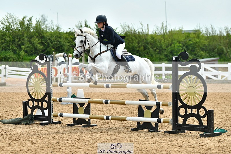 230514A-131736-02917 - Cls 25 Pony Foxhunter & 1.10m Open