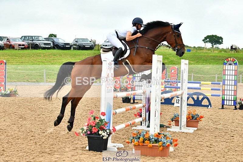 230611A-120517-05602 - Cls 26 Discovery 2nd R Jump Off's and Presentations