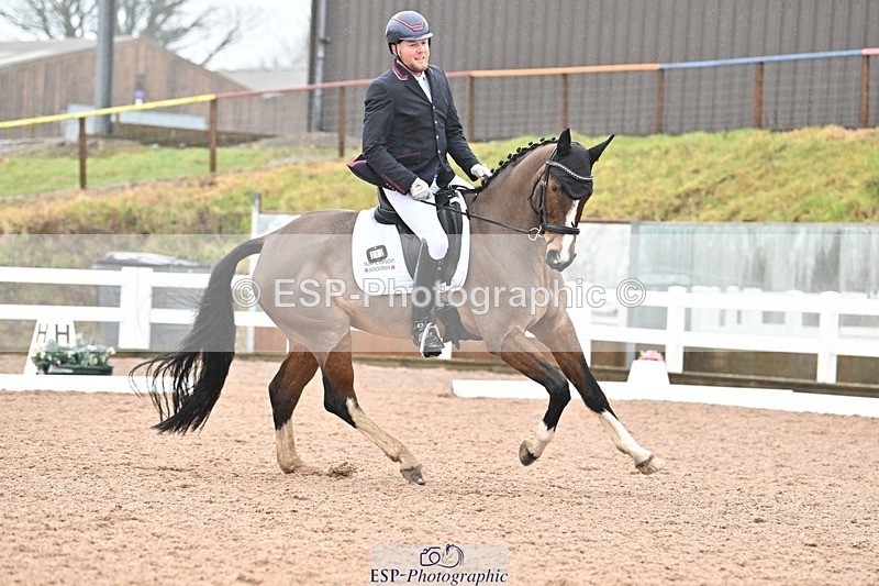 250215-132424-03852 - 212-Martyn.Humphrey-CHS.FAIRYTALE