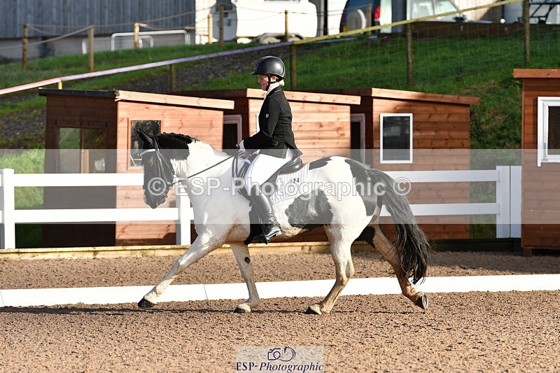 231104A-095813-00012 - Cls 6 Music Novice