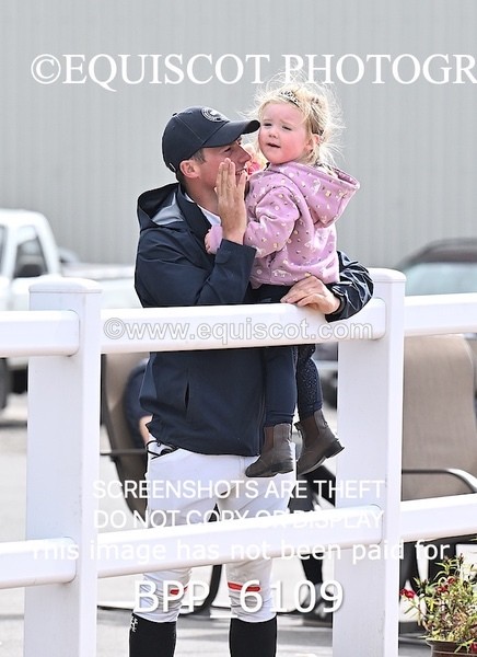 BPP_6109 - CANDIDS