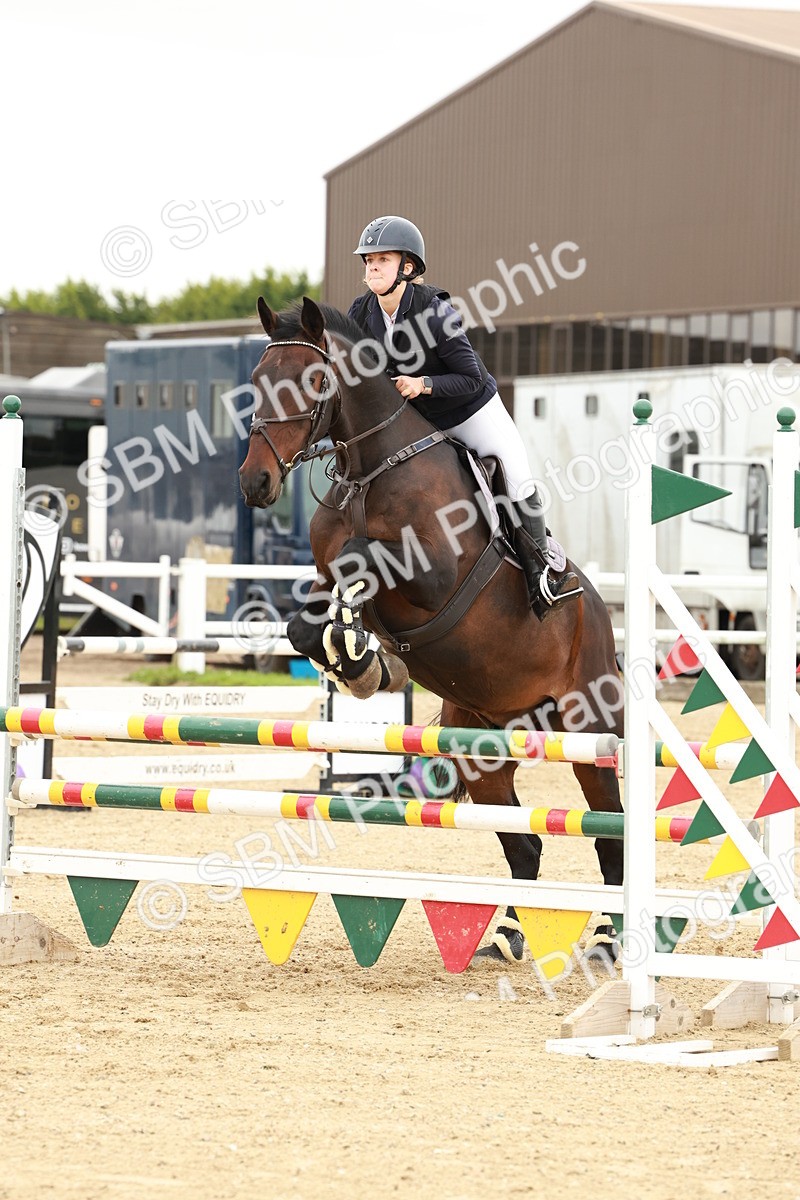 1I0A7374 - Class 3 - Senior Discovery - 1.00m