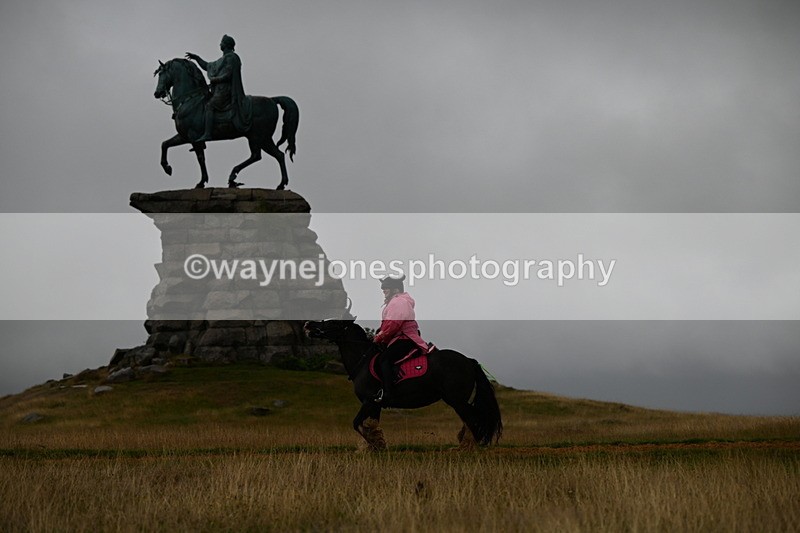 DSC_1811 - Time at Statue 12:13 to 12:32
