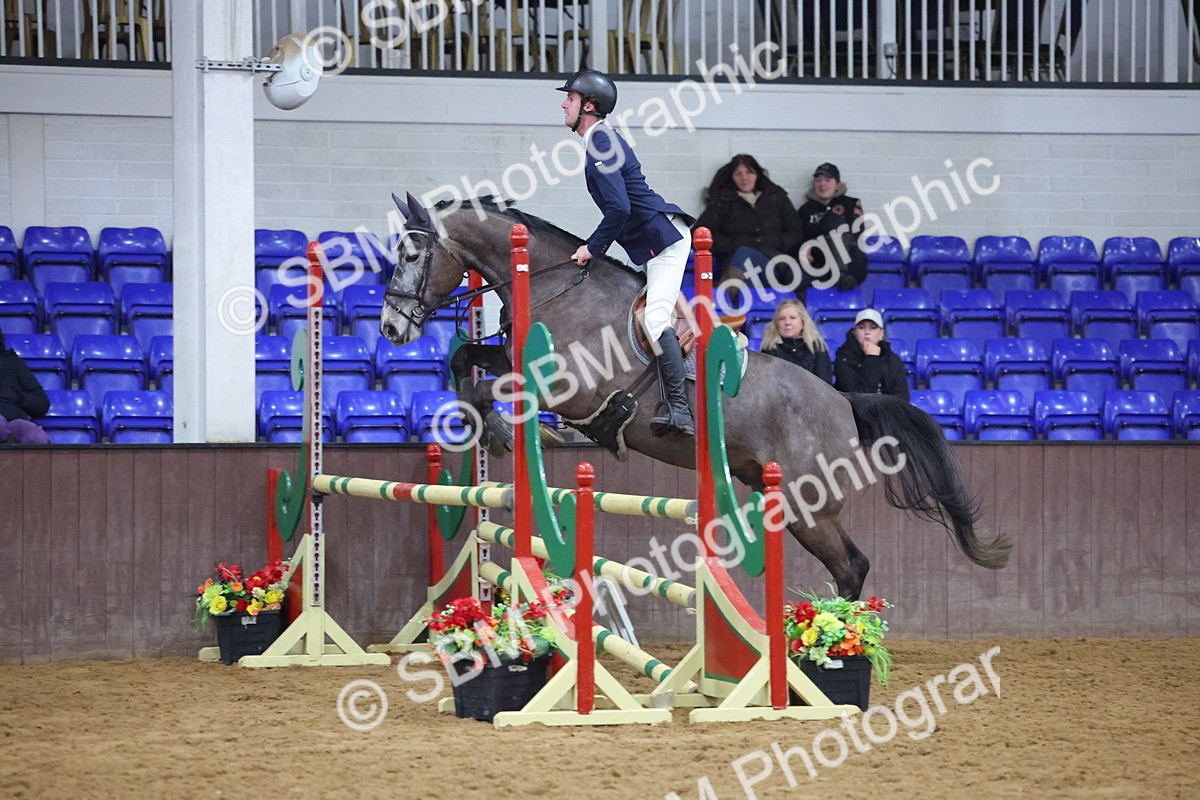 SBM_001514 - Class 14 - Nupafeed Supplements Senior Discovery/ 1m Open - First Round (1.00m)