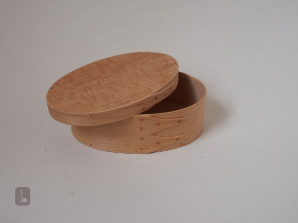 Small Birds Eye Maple box - Boxes