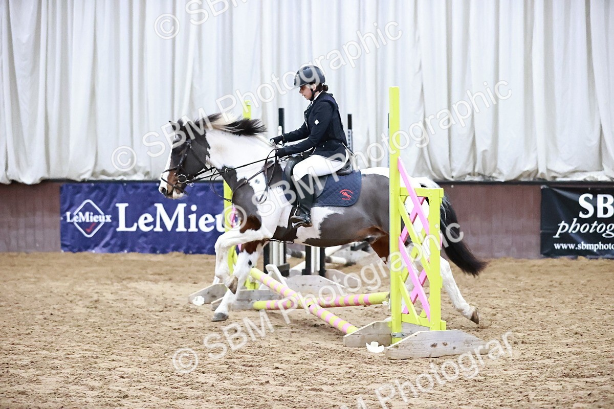 SBM_000078 - Class 1 - Cross Pole Jumping 30cm 40cm