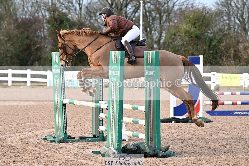 251205-094952-00056 - Cls 2 Snr British Novice and 90cm