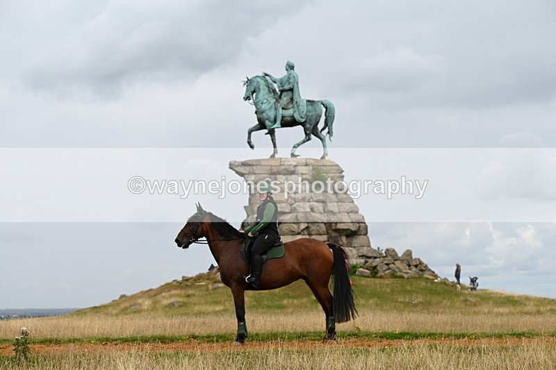 DSC_8060 - Time at Statue 13:52 to 14:33