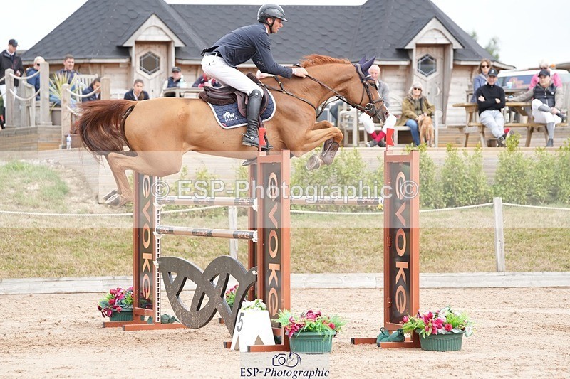 250718-114630-10105 - Cls 2, 3 Star Small Tour Break til End