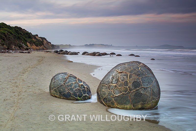 Moeraki Boulders NZ - New Zealand