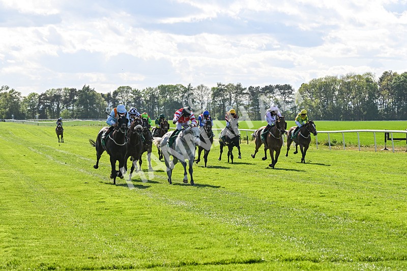 030525-Race 6-Secret Guest-3390 - Race 6