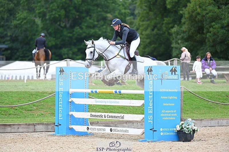 230713-170742-29830 - Cls 68 Foxhunter & 1.20m Open