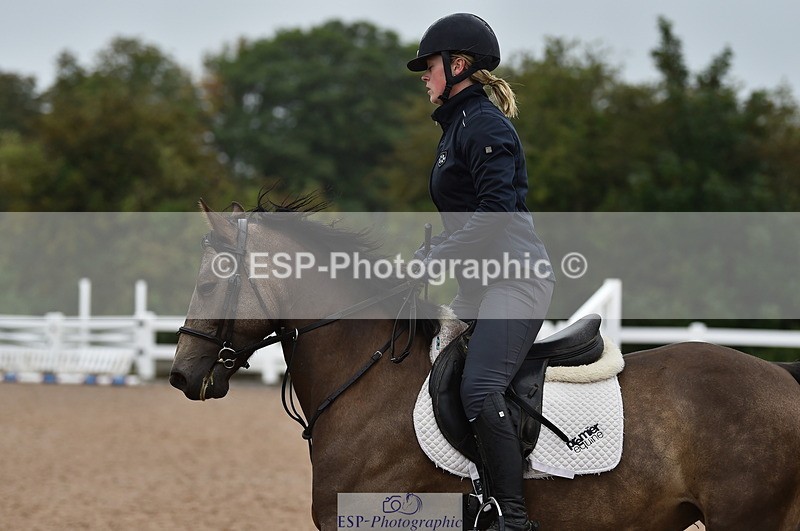 220829A-161926-00192 - 70cm Classes 3a 3b & 4