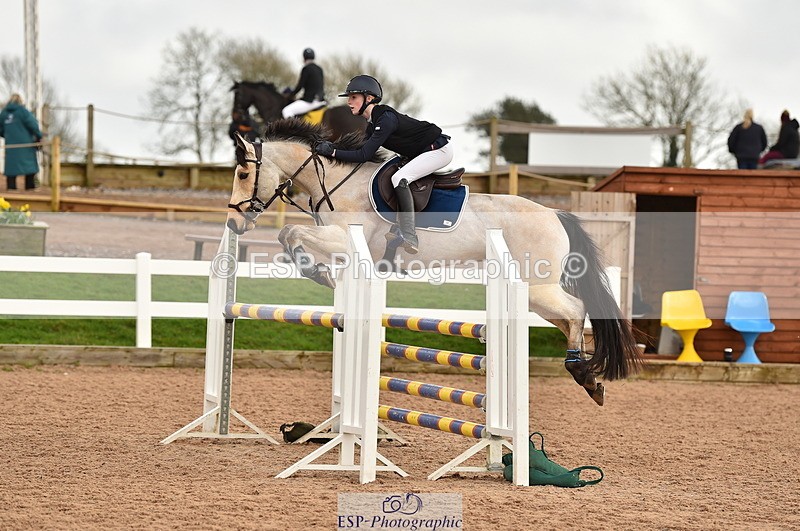 240210A-130914-01312 - Cls 9 Foxhunter & 1.10m Open