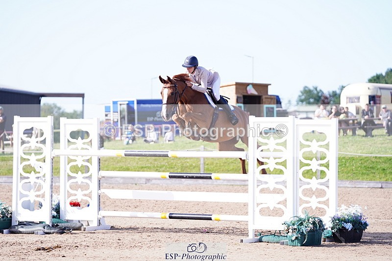 240803A-171214-09486 - Cls 33 National 1.40m Open