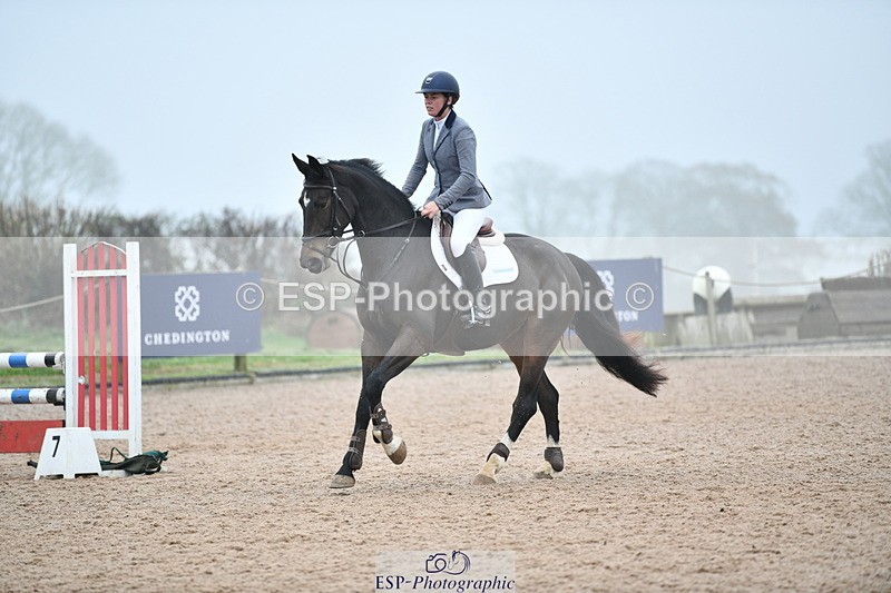 241102A-114348-04387 - SAT Cls 9 British Novice and 90cm Open