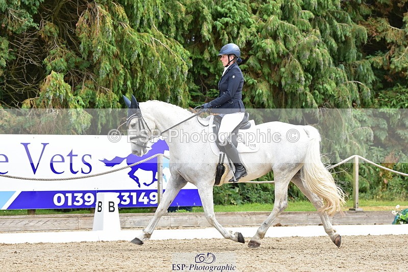 250719A-150912-06686 - 115-Louisa.Jenkins-Rosnastraw.Silver.Lady