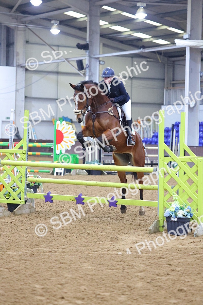 SBM_001812 - Class 15 - Senior Newcomers - First Round (1.10m)