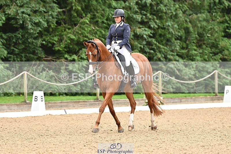 240811-102751-04741 - 156-Stacey.Escrig-Joie.De.Vivre