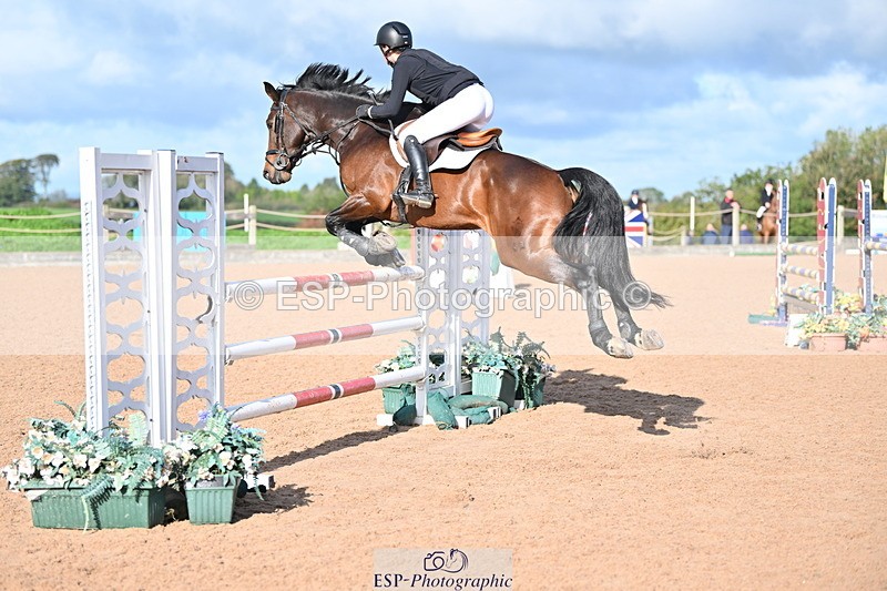 231014A-104248-04192 - Cls 18 Newcomers & 1.10m Open