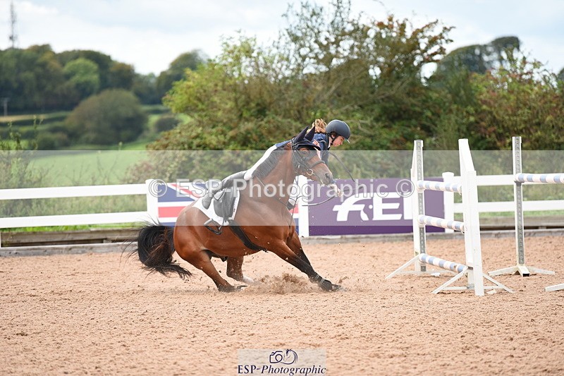 230830A-145742-01332 - Cls 5 Fox & Open