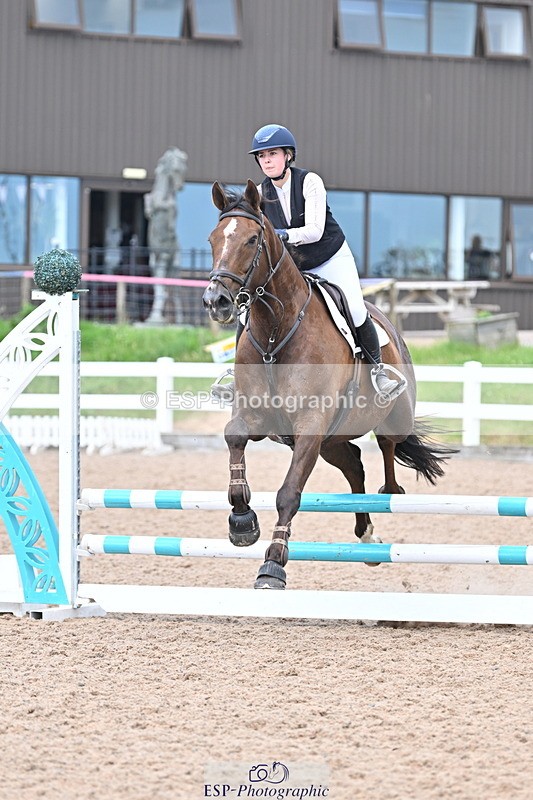 240625A-165734-00352 - Cls 03 & 04 70cm