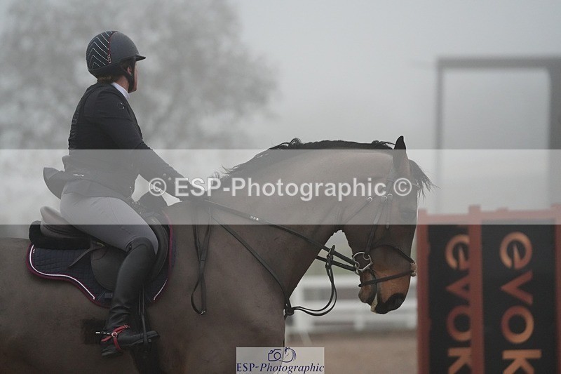 251207-100059-01577 - Cls 16 Blue Chip Winter Qualifier and 90cm