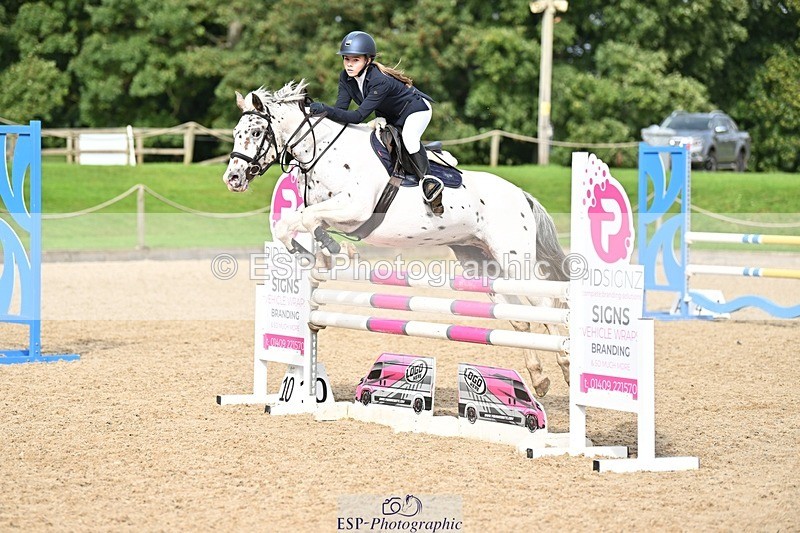 230930-115150-00418 - Cls 4 Pony Newcomers & 1m Open