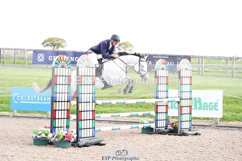 241004A-120302-00403 - Fri 02 Snr 1.05m Open