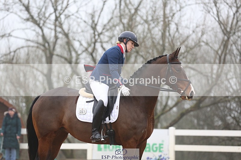 240217A-111433-01741 - 207-Charlotte.Dicker-Time.to.Fly.II