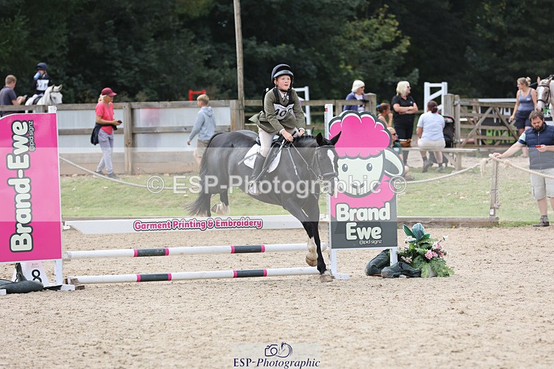 240823X-140443-18171 - 70cm R1 13.45 to 15.30