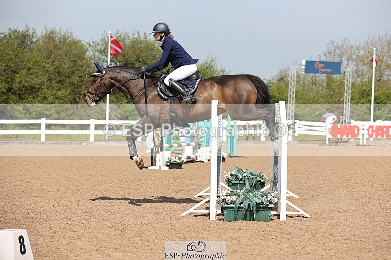 240510A-110901-06078 - Cls 14 Discovery and 1m Open