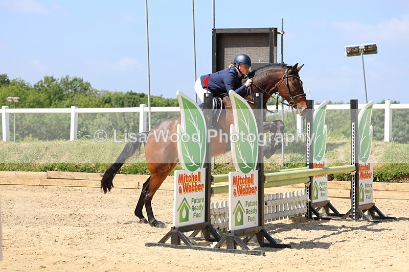 3E7A9651 - Class 8: Senior 80cm