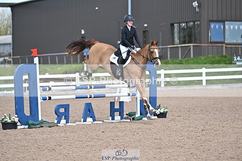 240418A-135133-03619 - Cls 13, 1 Star Bronze Tour 1.10m